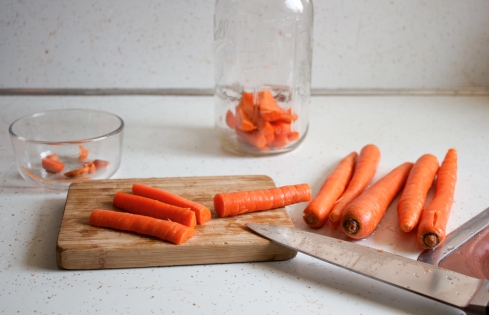 cutting carrots for pickles